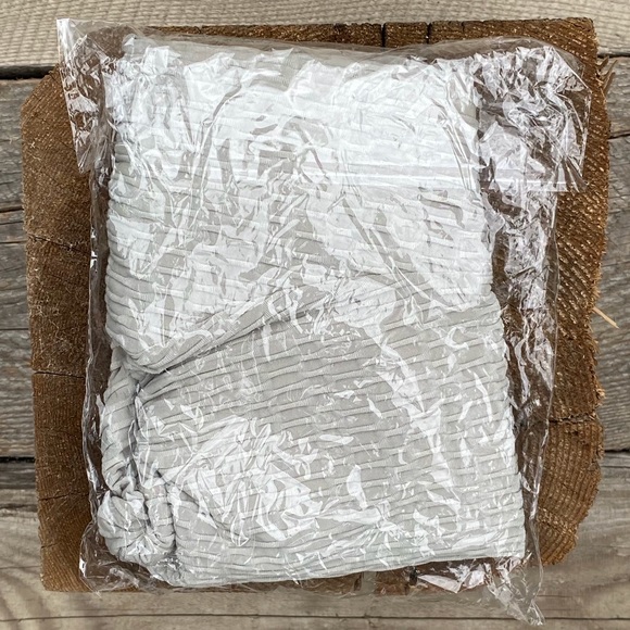 Bliss Body booty enhancing legging - Picture 3 of 3